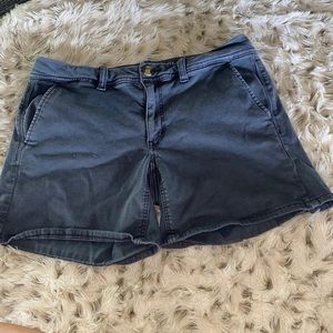 American Eagle outfitters women’s cargo  shorts!